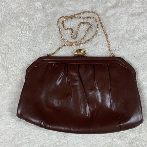 Vintage Mardane USA gold chain clutch purse, with attached mirror - Picture 1 of 7